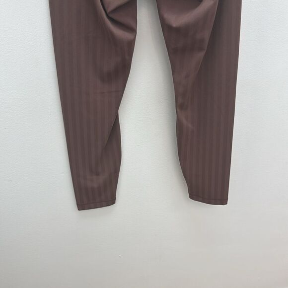 lululemon leggings - Picture 7 of 7